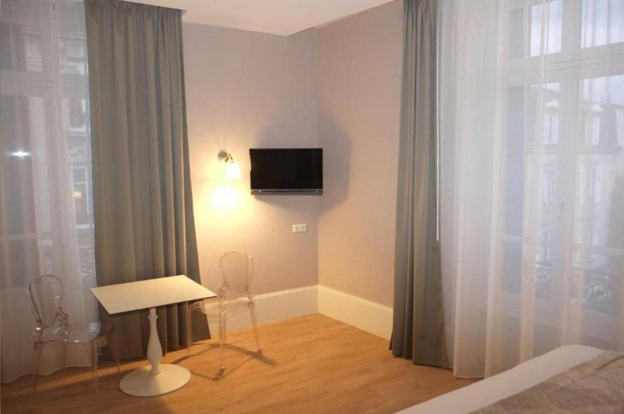 La Maison Blanche - Apparthotels De Charme Chic & Cosy A 350M Du Coeur De Ville De Limoges - Acces Autonome Rum bild